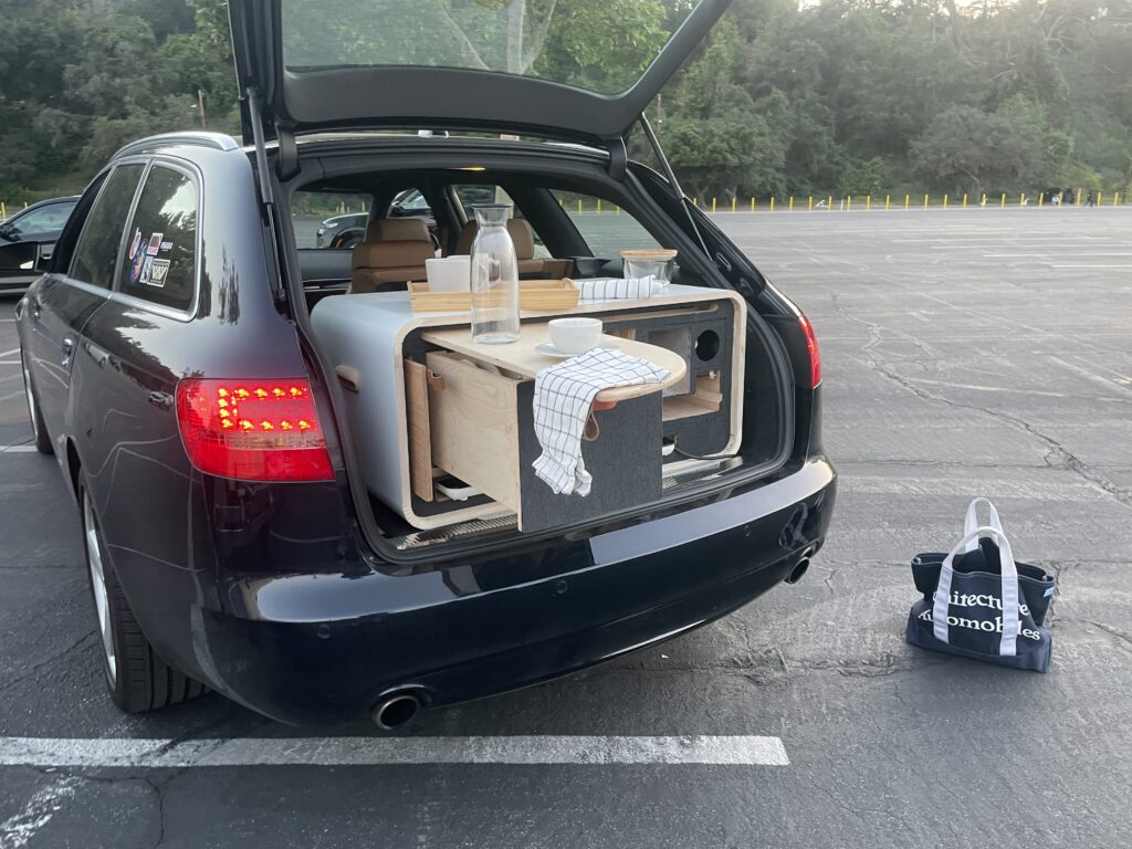 Outdoor Kitchen Concept in the car